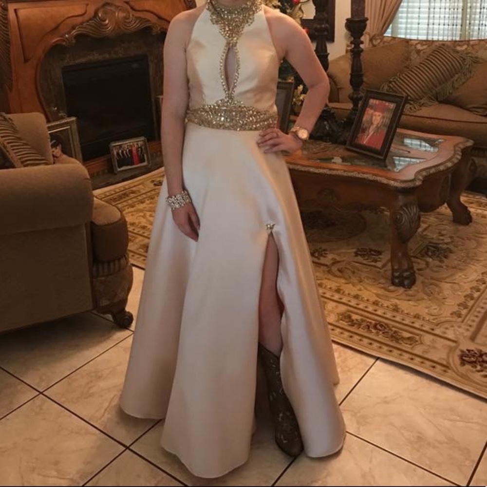 Royal Queen Gold Evening/Maid of Honor Gown